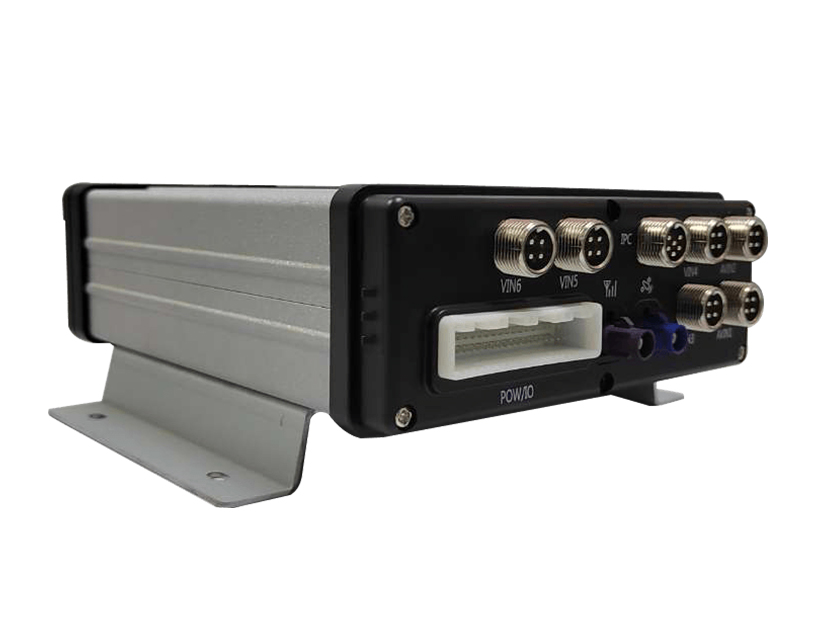 Oil Tanker Truck <a href='full-hd-car-mobile-dvr.html' style='color: #014a97;' target='_blank'>MDVR</a>